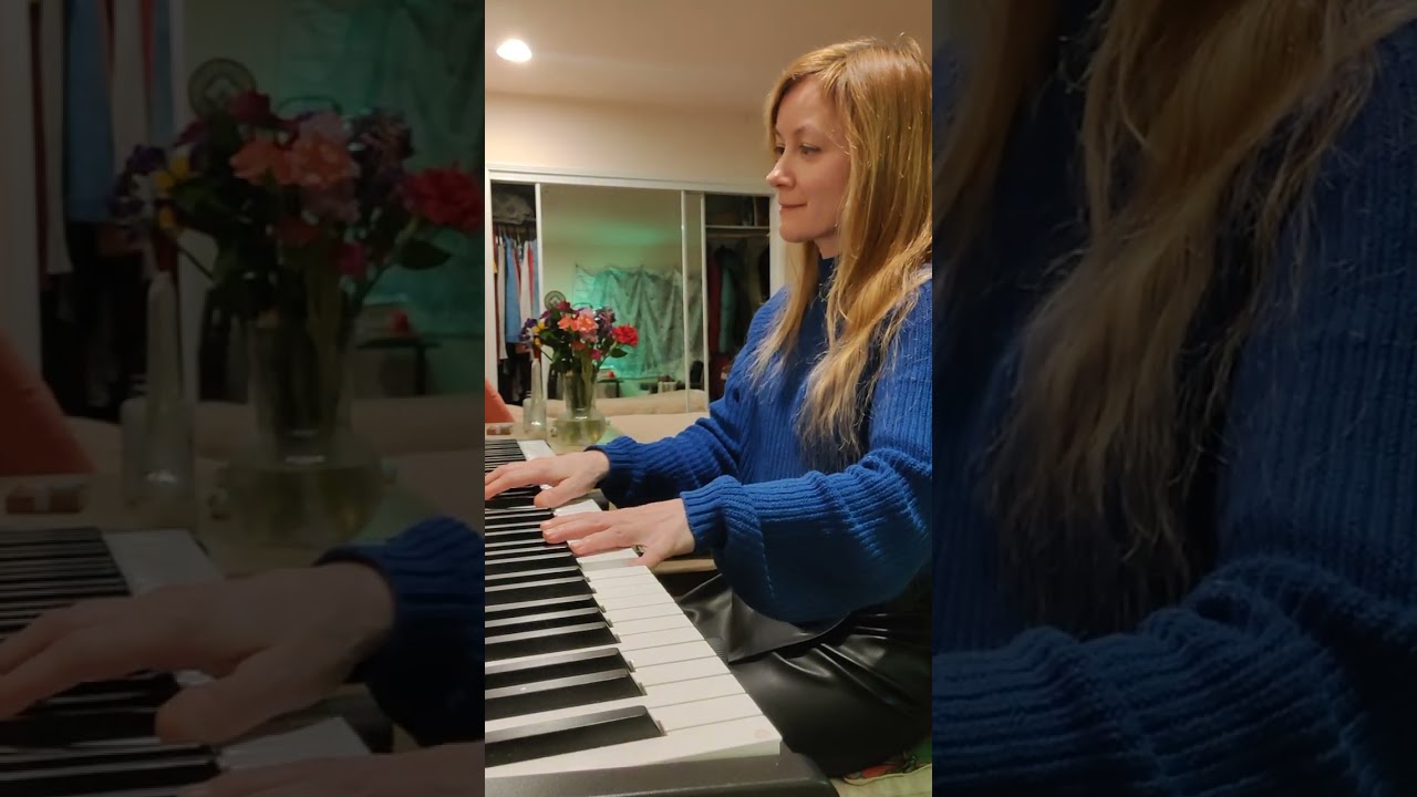Learning Allegro Assai, Mozart, Sonata K 332, 1st part.