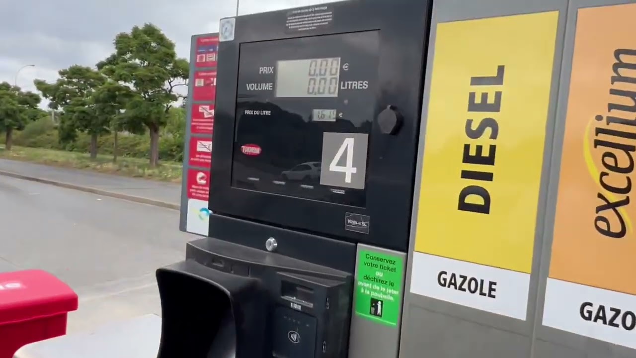 comment faire le plein d'essence avec la carte bancaire / 💳 22 août 2024