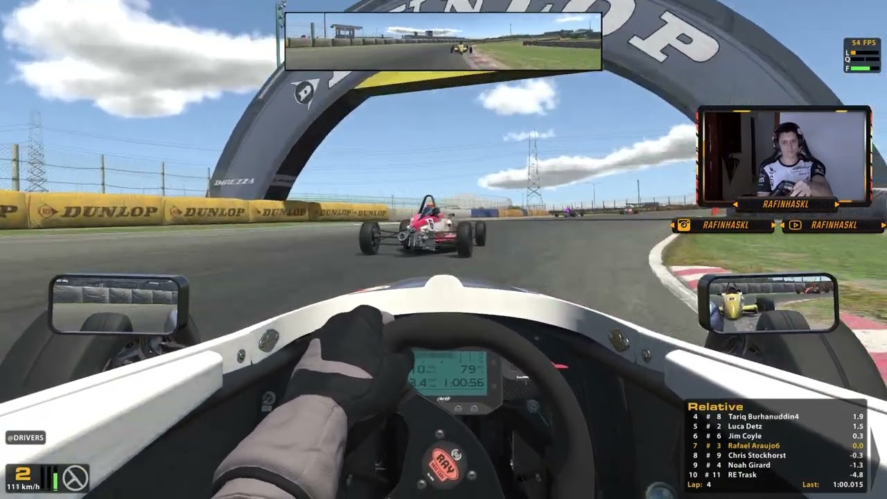 IRACING - Largada ruim, erro na corrida e recupera&ccedil;&atilde;o