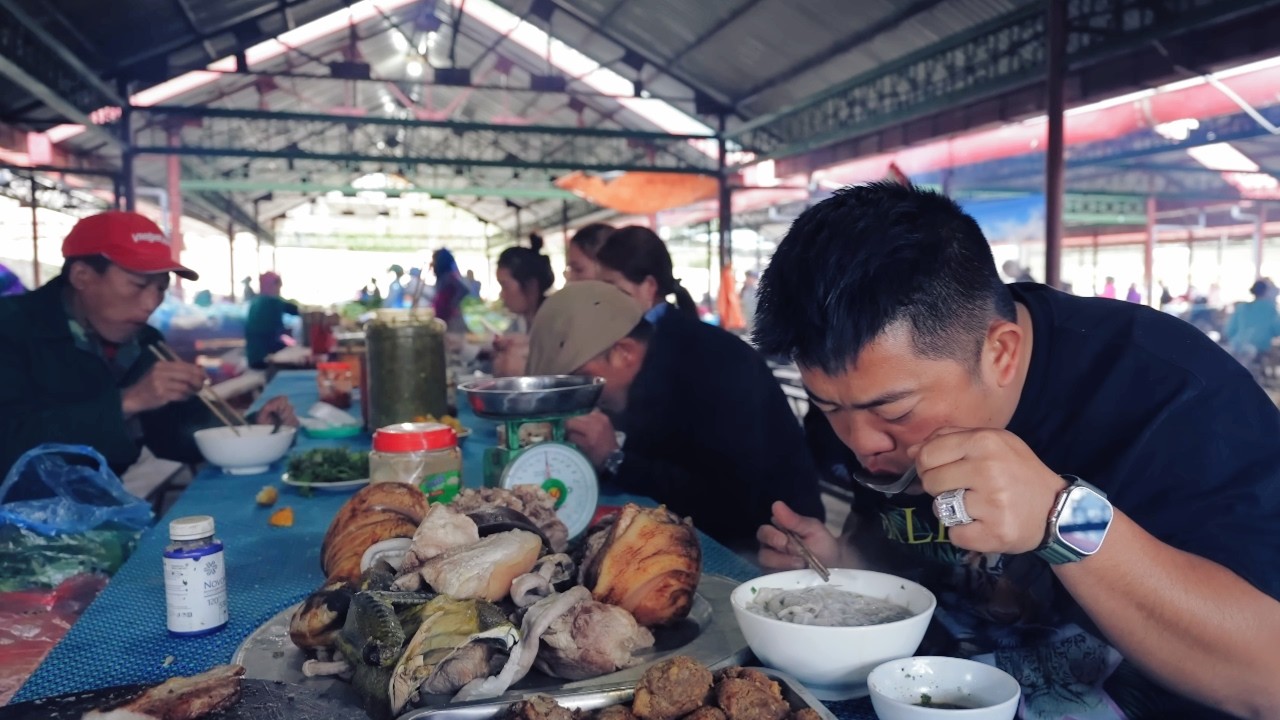 CHỢ PHIÊN SÍN CHÉNG NHỮNG NGÀY ĐẦU NĂM CÙNG CHỦ TỊCH ĂN MÓN NGON | CHỢ PHIÊN TÂY BẮC