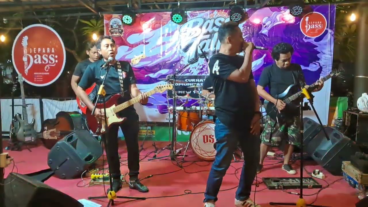Hantu - Angin Topan band 
