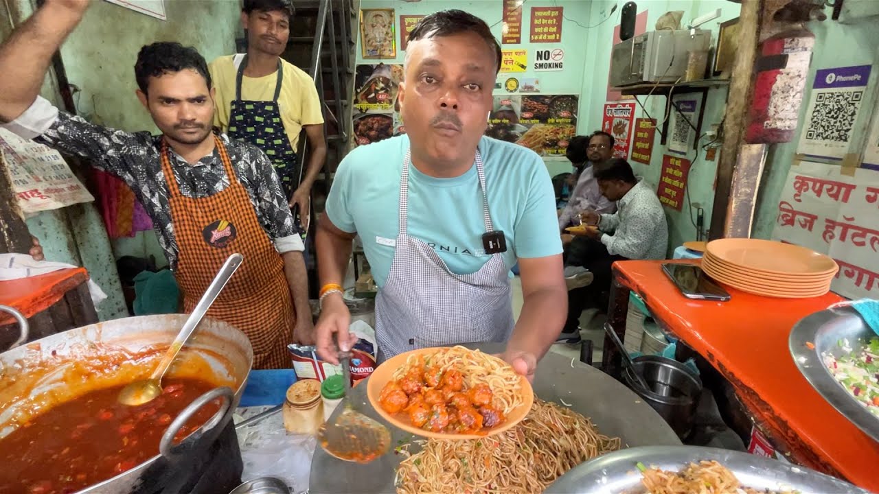 Most Honest Man Selling Chinese Combo Noodles Manchurian Rs. 30/- Only in Nagpur Street Foodie Robin