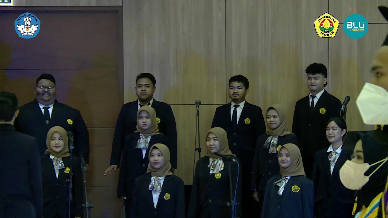 Wisuda Periode III Tahun Akademik 2021/2022