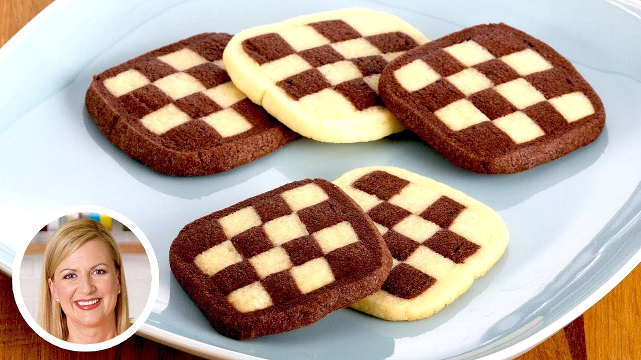 Professional Baker Teaches You How To Make CHECKERBOARD COOKIES!
