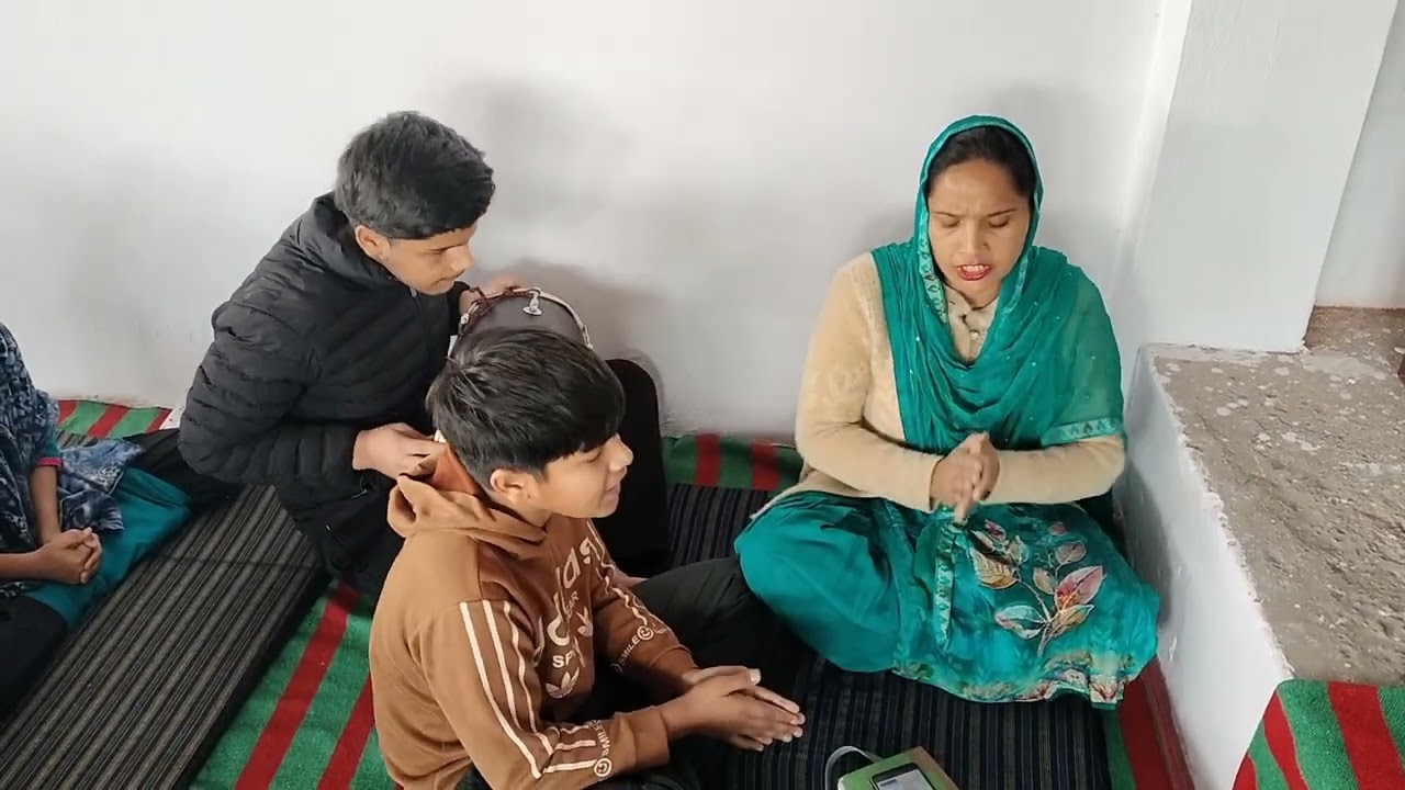 मेरी जिंदगी में तेरा जलाल हो। आराधना करते हुए सिस्टर लता। जय मसीह की प्रार्थना भवन पठानकोट।