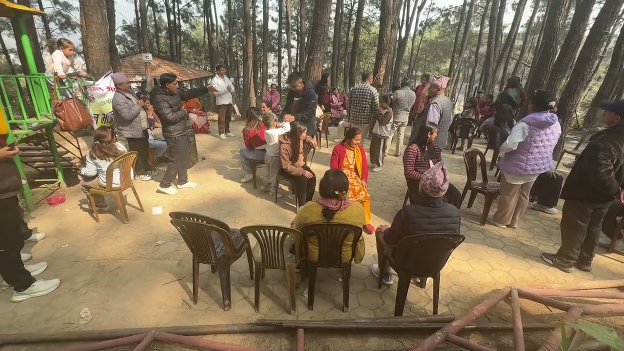 Musical chair female picnic 