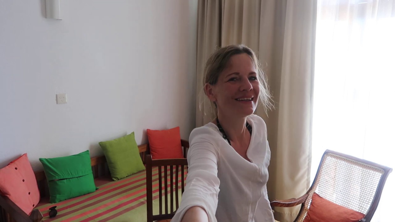 HASST DICH DEINE THERAPEUTIN? [Tipp: Versuche Wartezeit Zu Nutzen] Dr. Monika Wogrolly