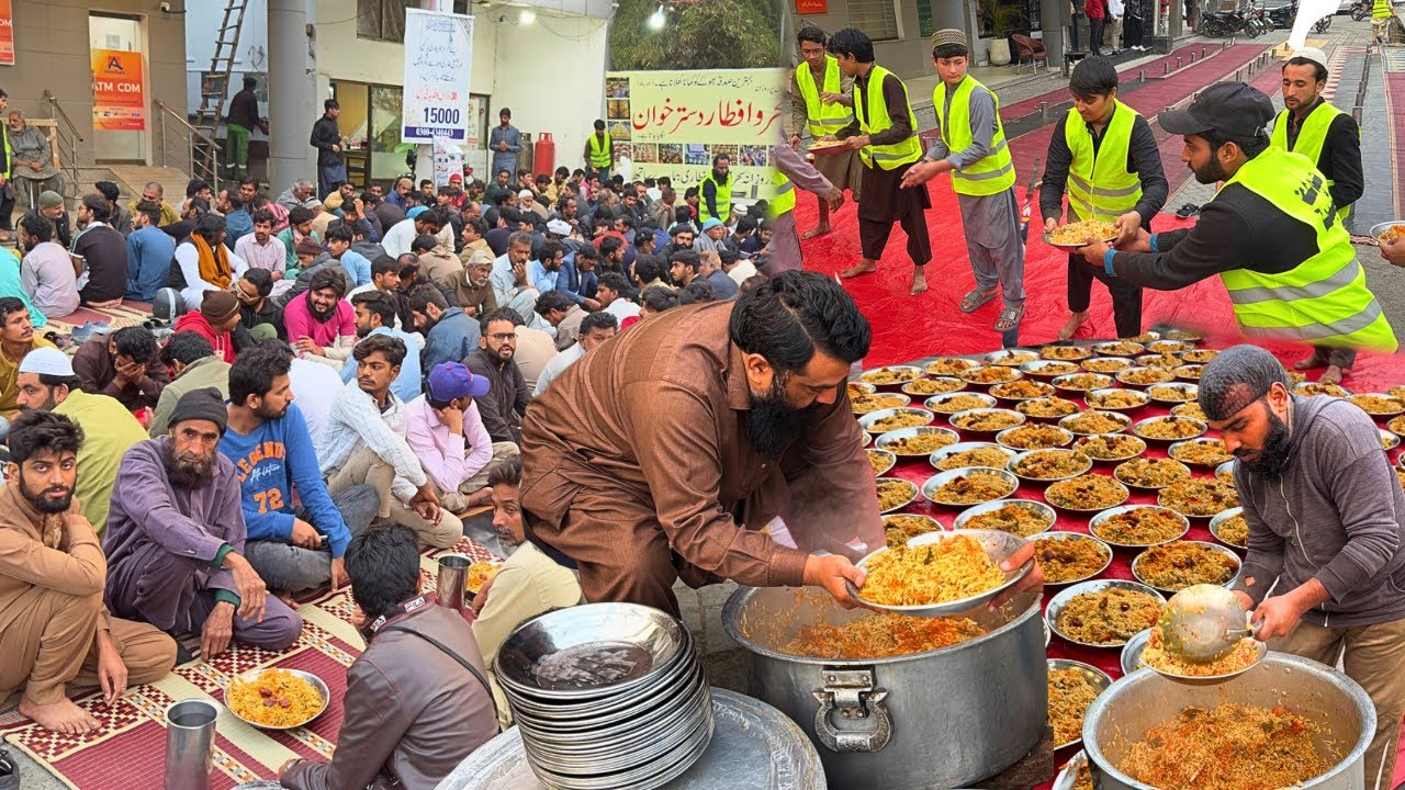 TOP 5 RAMADAN STREET FOOD VIDEOS | ROADSIDE BIGGEST IFTAR PREPARATION | FREE FOOD IN LAHORE PAKISTAN