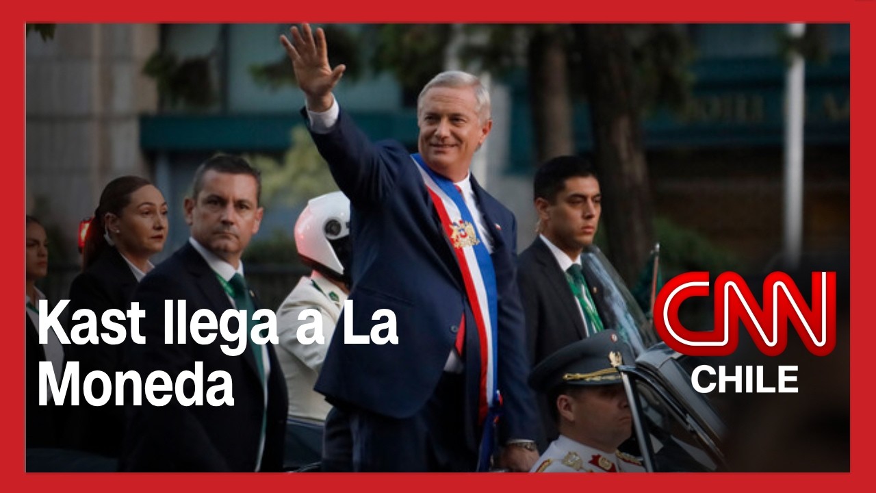 Así fue la llegada de Kast en el Ford Galaxie a La Moneda