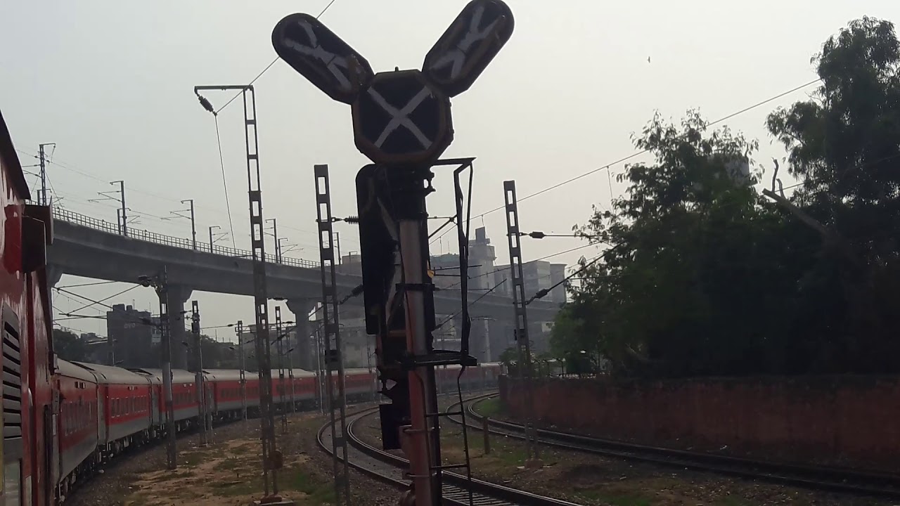 Jaipur junction to 22 godam onboard Jaipur pune superfast express train journey #trainswithvijay