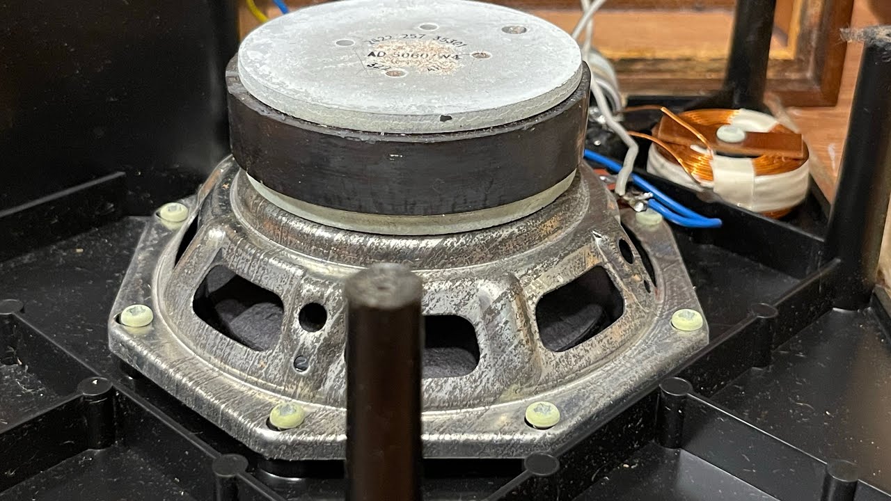 M&ecirc; mẩn với Nội thất & chất &acirc;m Cặp loa Philips n&agrave;y_Vẻ đẹp đậm chất Vintage đốn tim bất cứ ai khi nh&igrave;n