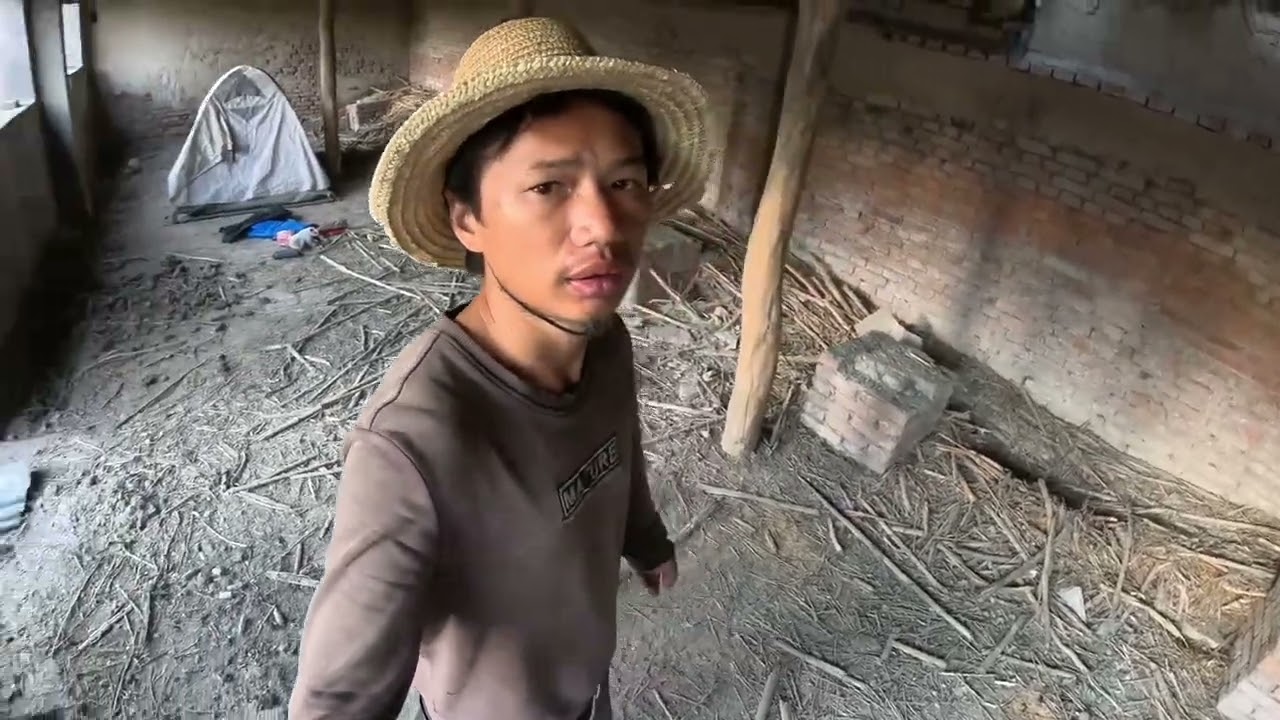 骑行沙湾市又是遇见美好的一天，鸡店老板送鸡肉给我，总算开荤了 #露营美食 #穷游中国 #新疆美食 #新疆大盘鸡