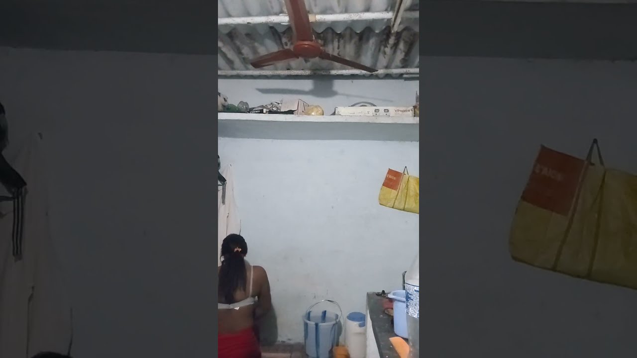 Bahut hi muskil ka kam hai crossdressing 