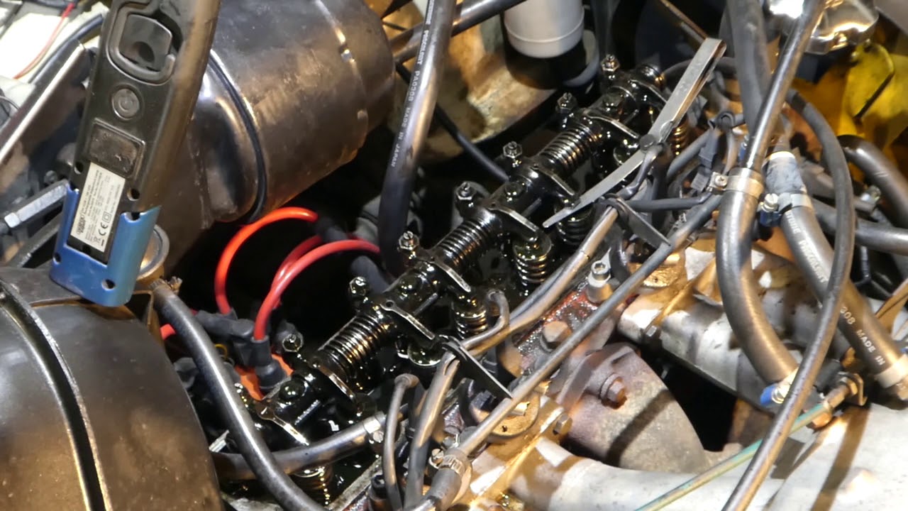 Setting Valve Clearances, Volvo B18 & B20 engines