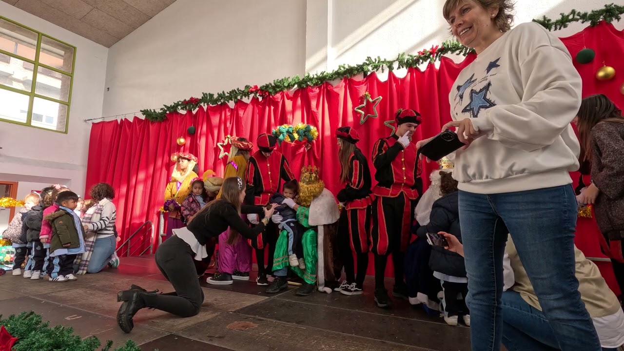 Visita Reyes Magos Parte 2 Gimnasio