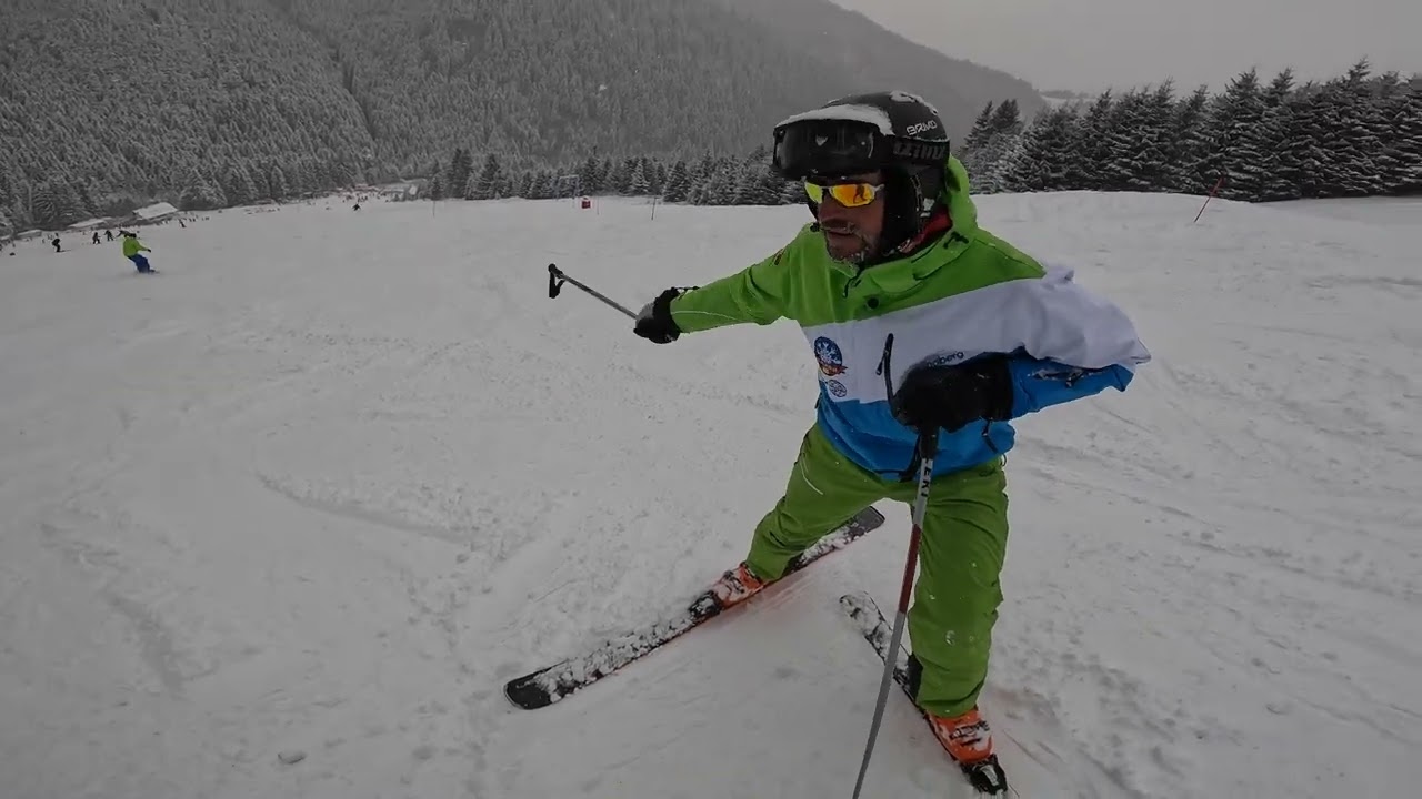Rausor 2022 ski
