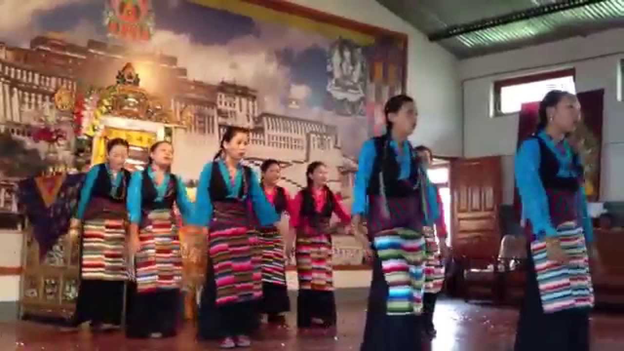 Tashi Ling Tibetan Youth - Performing Traditional Tibetan Dance.
