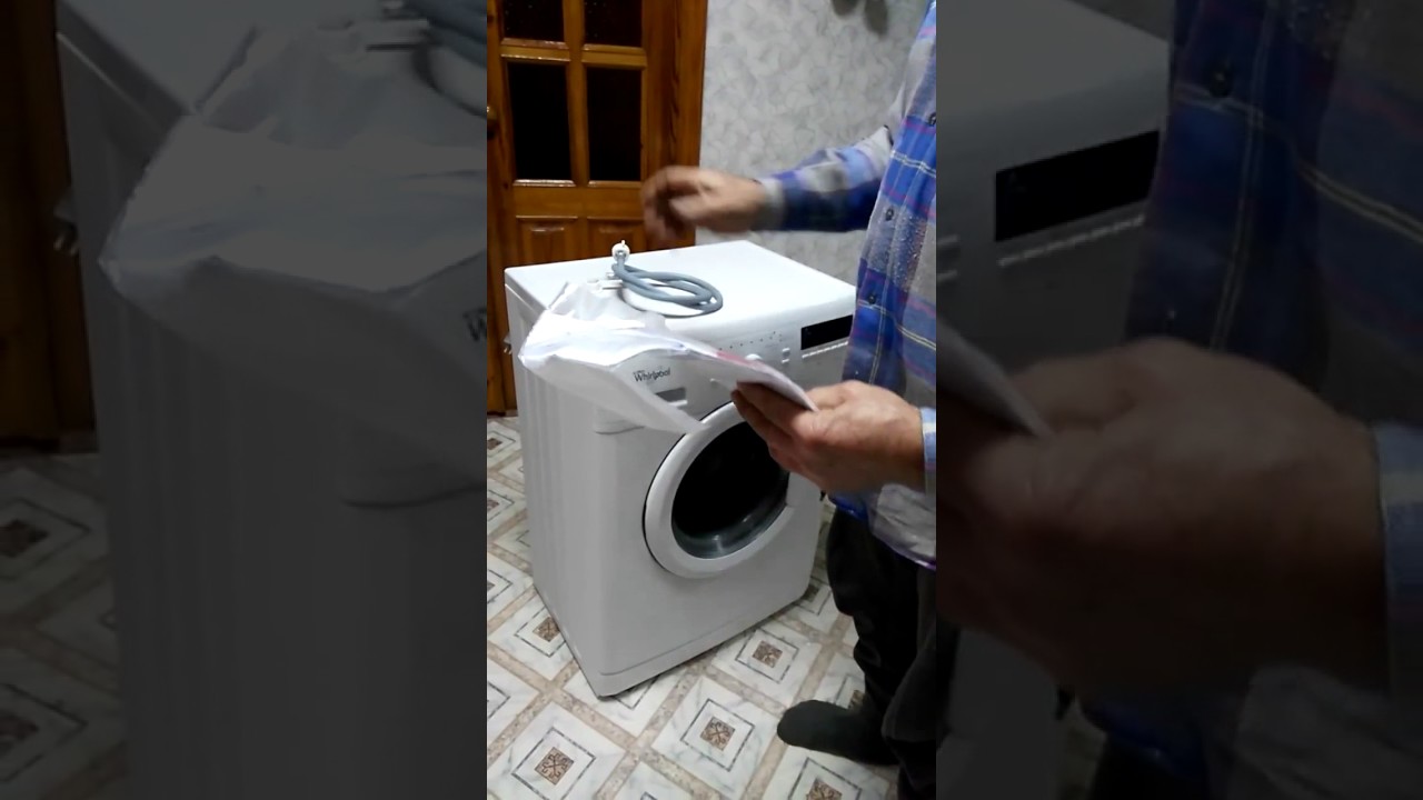 Стиральная машина узкая WHIRLPOOL AWS 63013