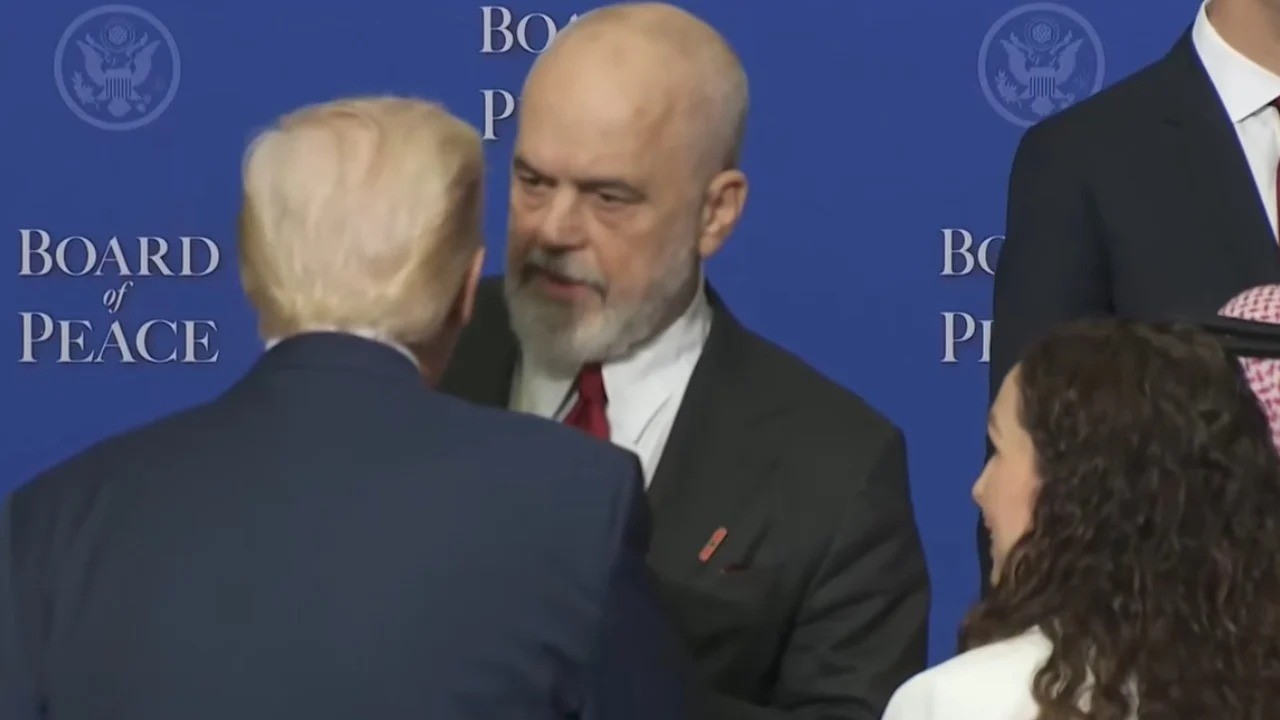 Rama dhe Vjosa biseduan nga afër me Trumpin për Hagën? Befason eksperti..