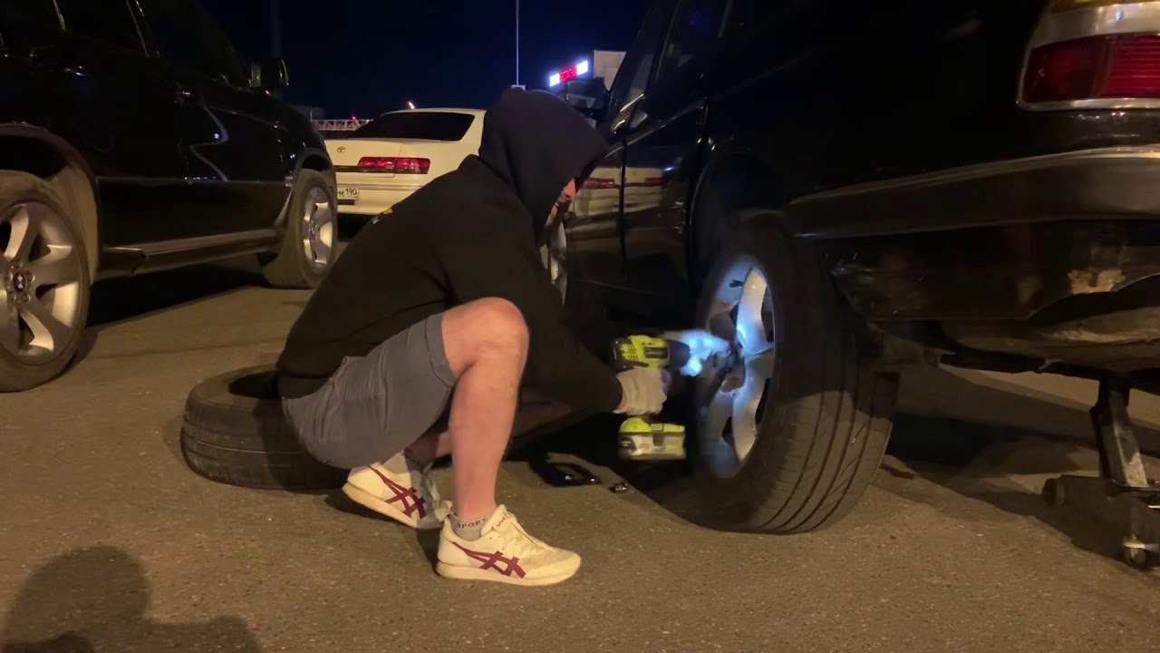 Я тут бэху взял 535 e28