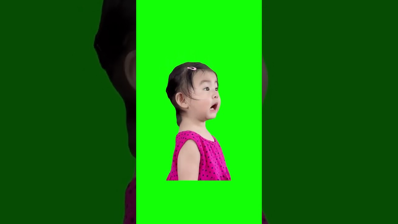 Green screen girl says wow meme 