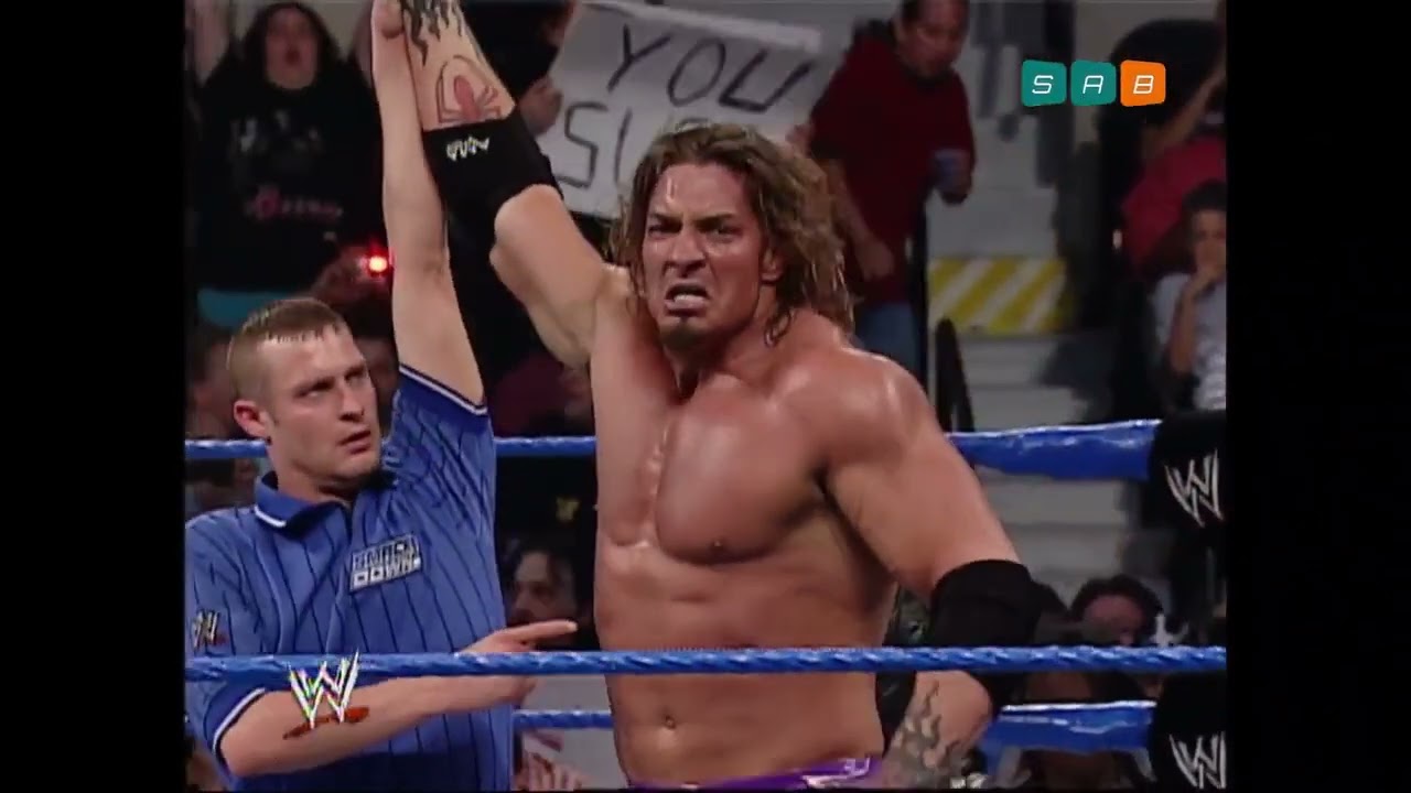 WWE SmackDown! Résumé 19 juin 2003 (VF) #puissancecatch #wwefrance #wwe #wwefan