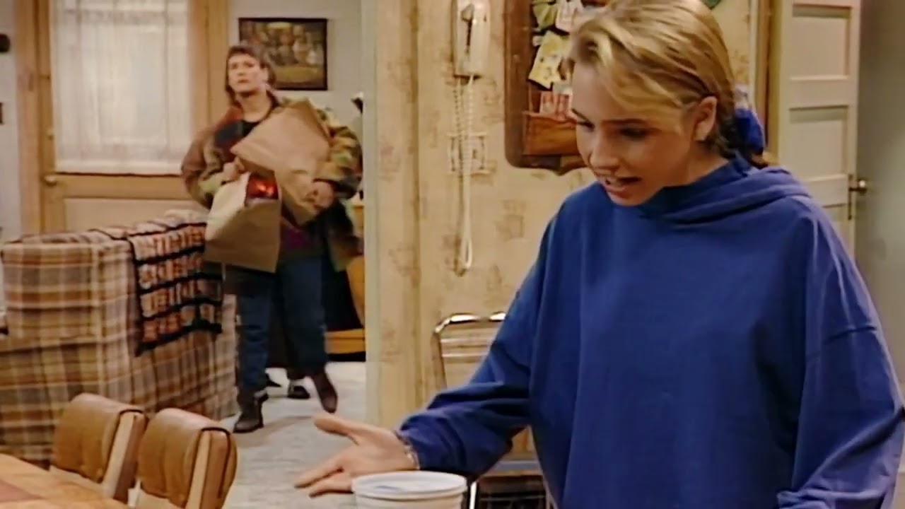 She SNAPPED at Dinner! Becky’s Explosive Fight With Roseanne Shocks Everyone!