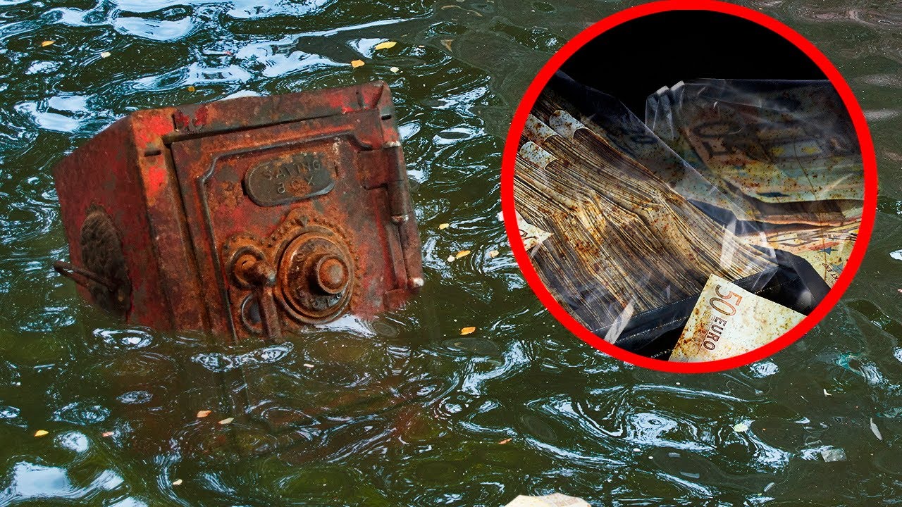 8 Most Amazing Discoveries Made By Treasure Hunters!