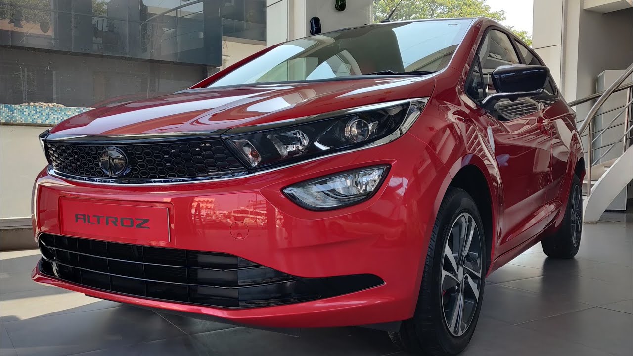 Tata Altroz XZ with Accessories | First Tastefully Modified - ALTROZ SRT Edition Quick Walkaround !!