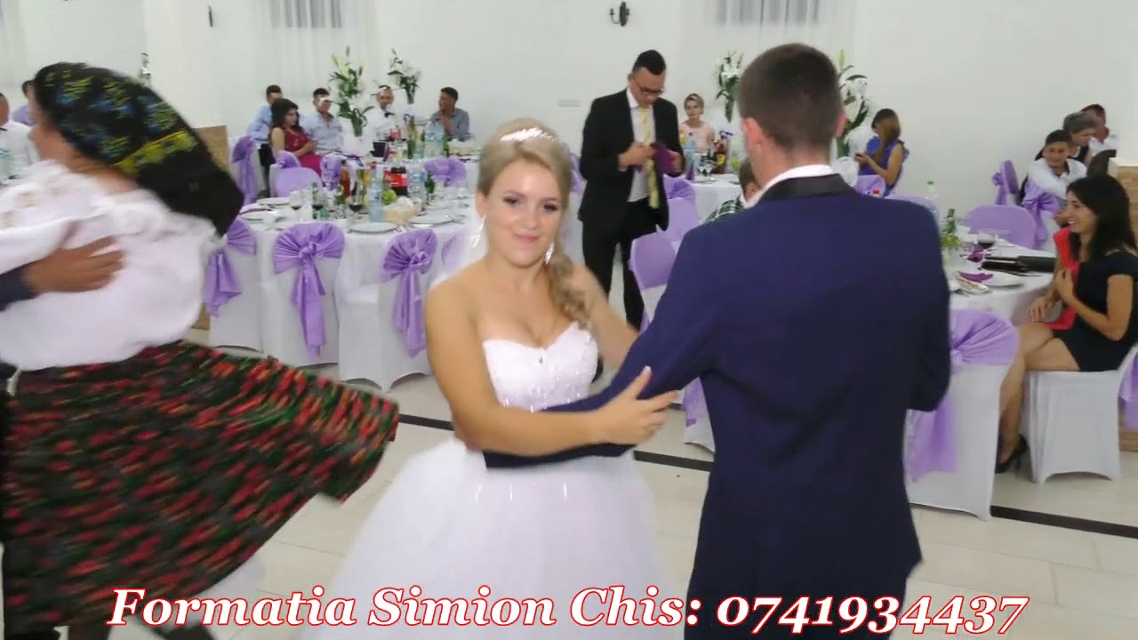 Formatia Simion Chis si Crina Moldovan -Nunta Sacel si Moisei la Lucica si Dumitru Flutar 2017