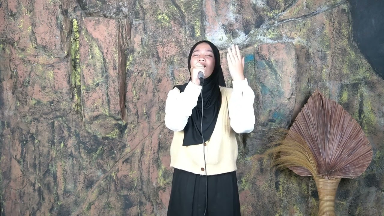 ANDREA (MTs PPTQ ASSALAAM) - SUMAYYAH #lombasolovocalislamifesvira7
