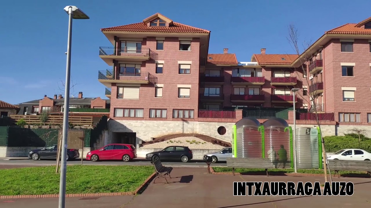 BERANGO. Intxaurraga. 2020