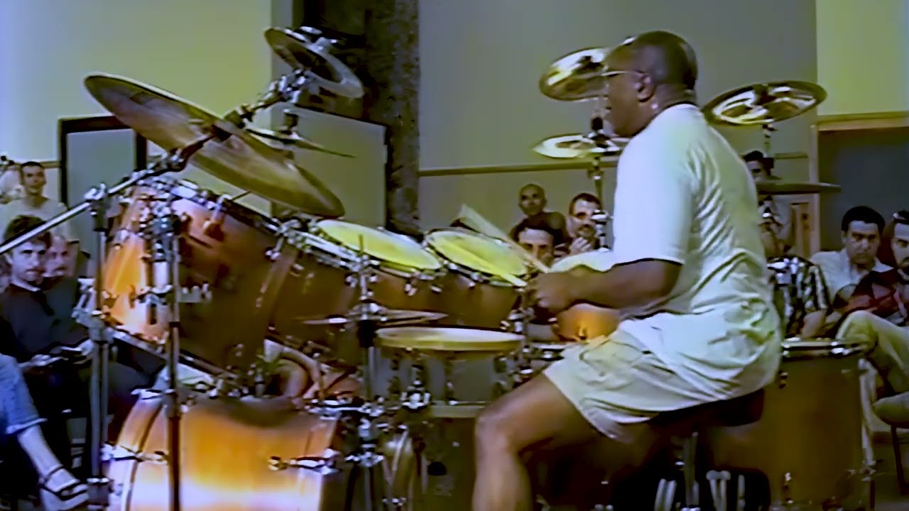 BILLY COBHAM drum clinic Percfest 2000 Ita eng. Assistente MARCO VOLPE