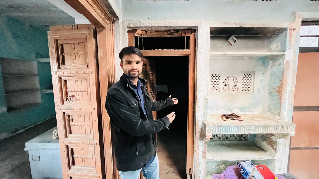 Aaj ham ja reh hai bhutiya room ke aandar