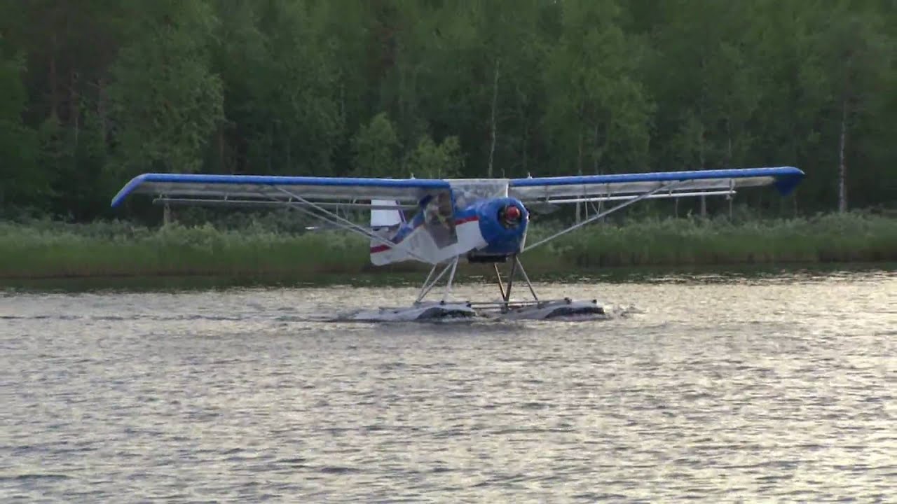 Kitfox MK3 SE-YSS with Full-Lotus floats on water