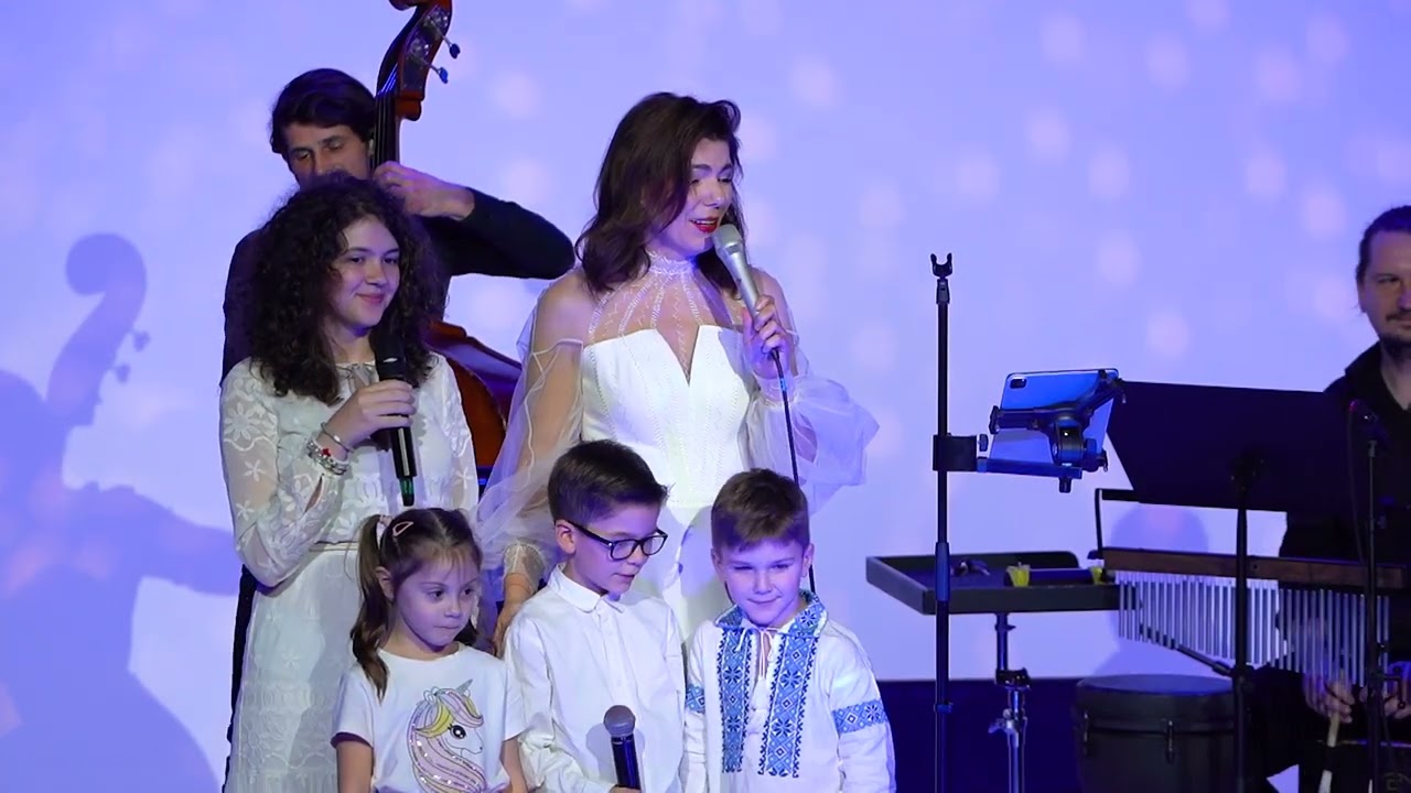 Ana Cebotari - Noapte Sfântă | Colind cu Dor (live) 