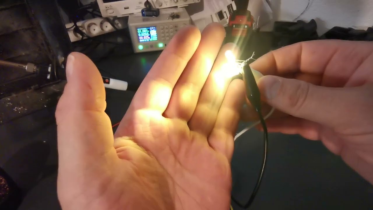 Joule Thief mit A4F Wicklung, mehr Verbraucher = weniger Verbrauch
