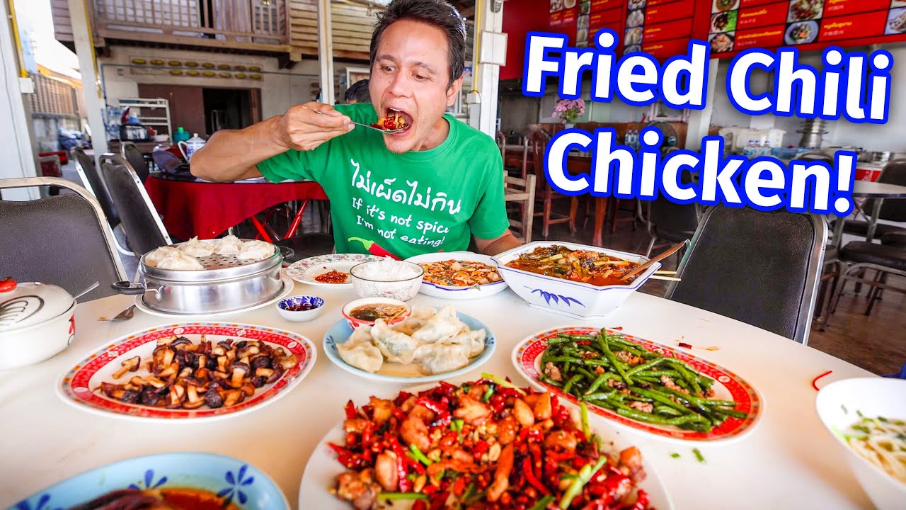 Street Food Tour - FRIED CHILI CHICKEN!! 🌶️  Giant Chinese Food at the GOLDEN TRIANGLE!