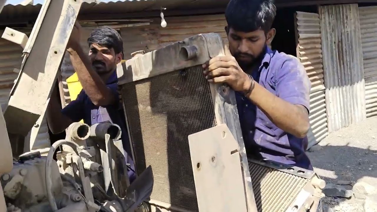 JCB 3DX Radiator Khol Fitting