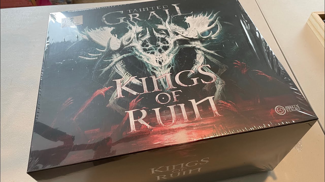 Tainted Grail Kings of Ruin unboxing - This box is huge!