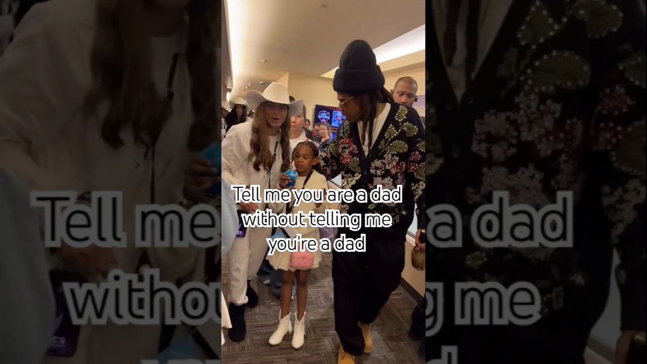 These kids must reveal your identity 😆 in public #rumicarter and #jayz #rumi #youtubeshorts