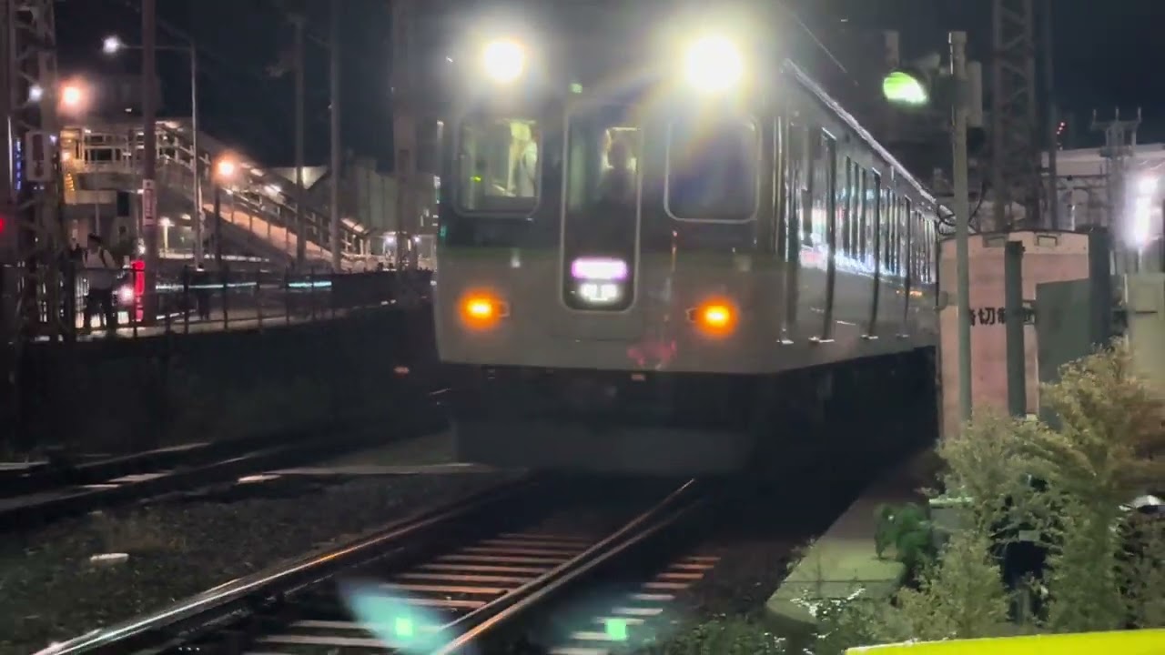 高架化により廃止予定の踏切！帰宅ラッシュ！京阪6000系快速急行中之島行き&2400系快速急行樟葉行き&3000系ミャクミャクラッピング特急出町柳行き香里園入線&発車&通過