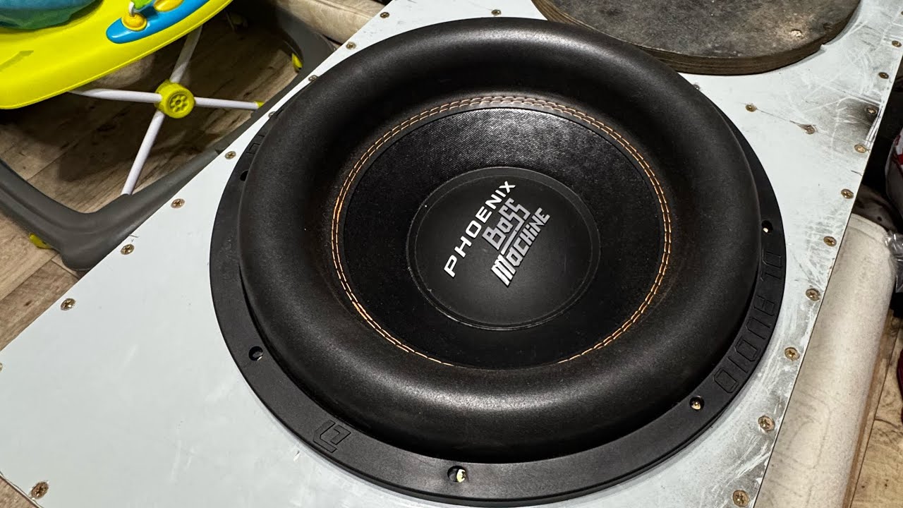 I poured 5 kW into the Phoenix Bass Machine 15 subwoofer, a budget pump from the company. Review ...