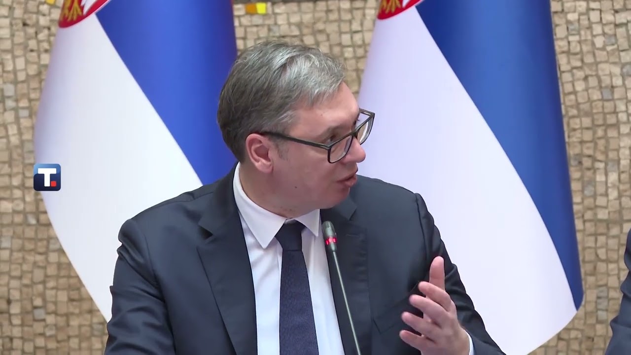 Vučić ministrima: U ovako teškim vremenima nema odmora, ili radite ili smena