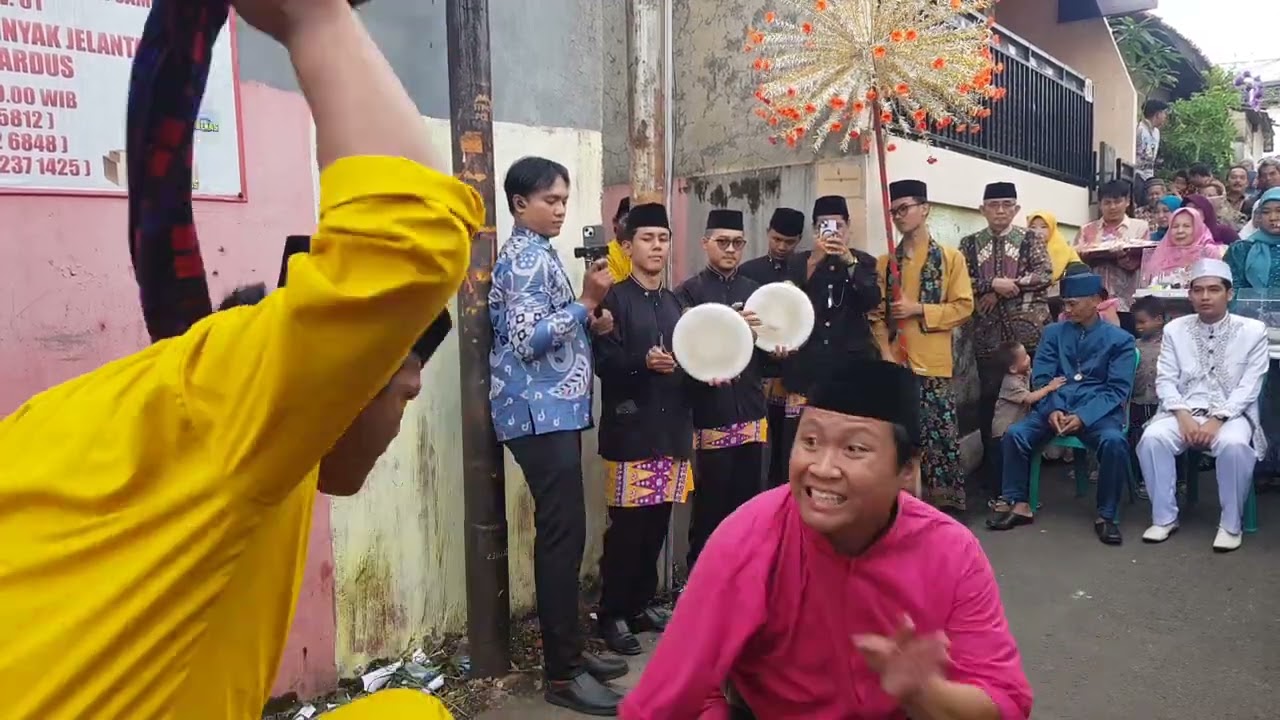 PALANG PINTU SANGGAR KEMBANG KELAPA