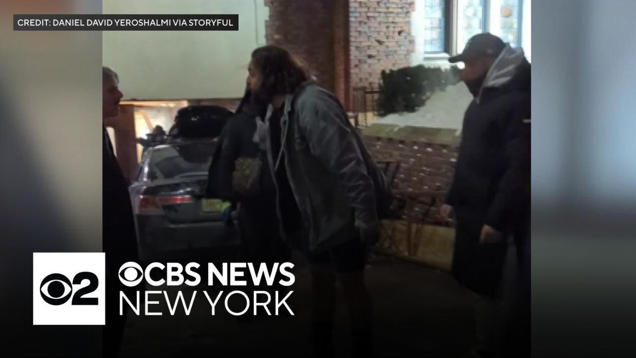 Suspect facing hate crime charges after crashing car into Chabad headquarters in Brooklyn