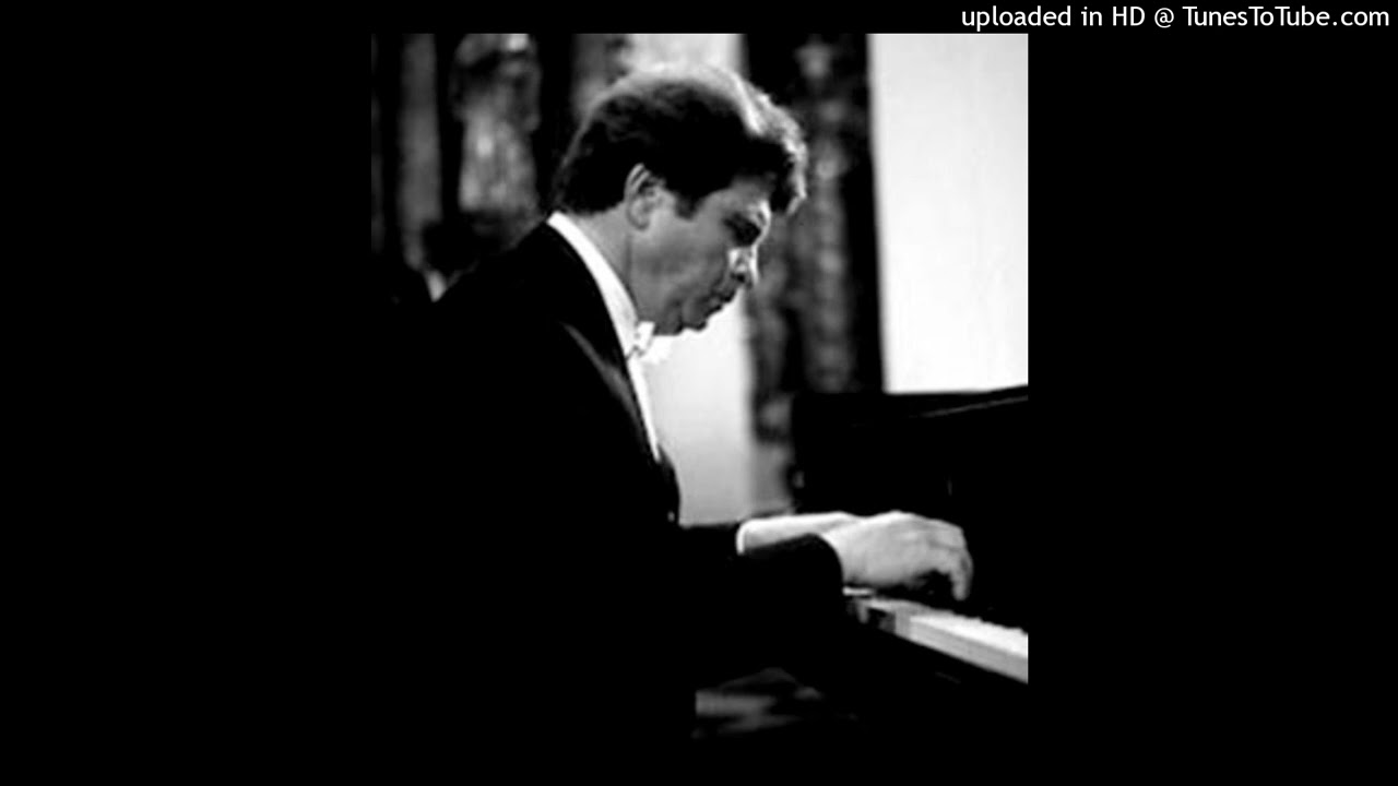 Gilels plays Mozart - 6 Variations on 