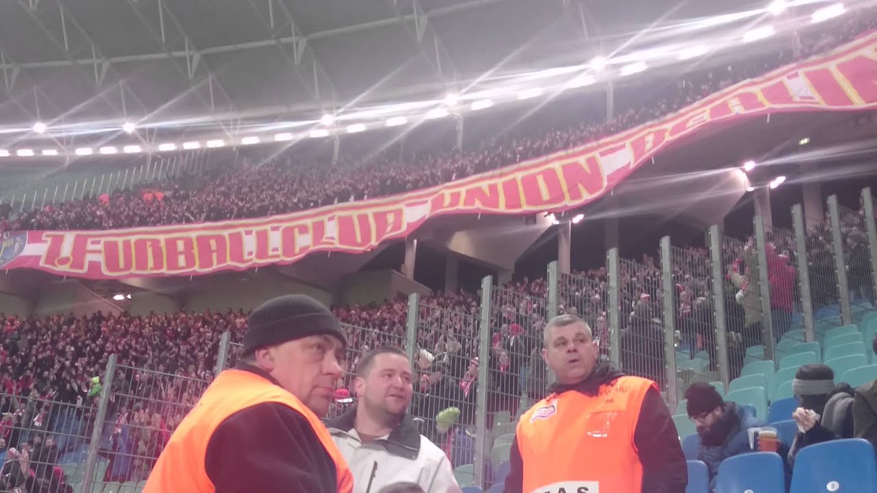 Union Berlin Blocksturm gegen RB Leipzig