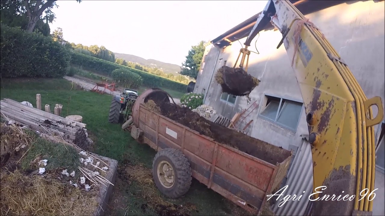 |GOPRO| Spargimento Letame: John Deere 5085GL - Fiat 550 - Vaschieri - Visanocar