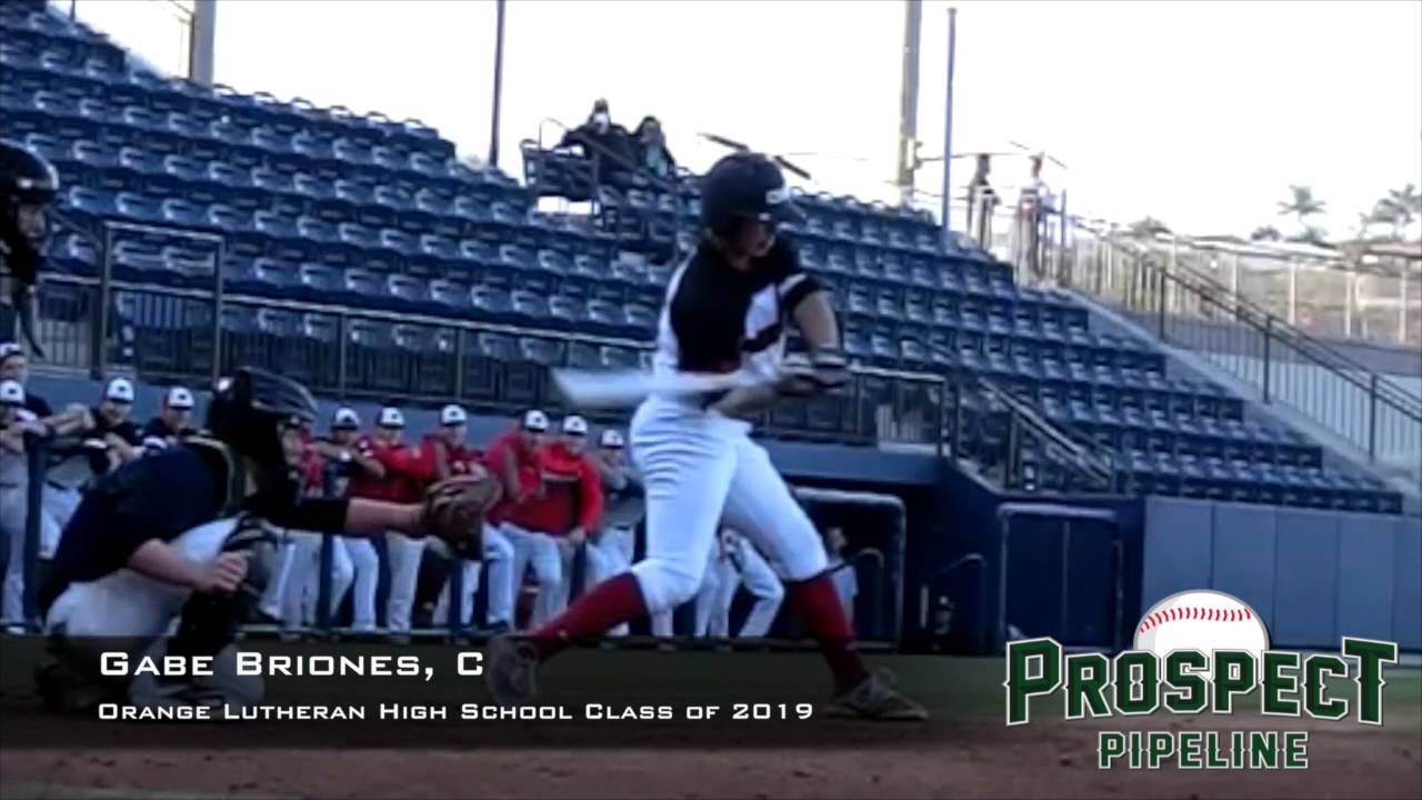 Gabe Briones, C, Orange Lutheran High School, Swing Mechanics at 200 FPS